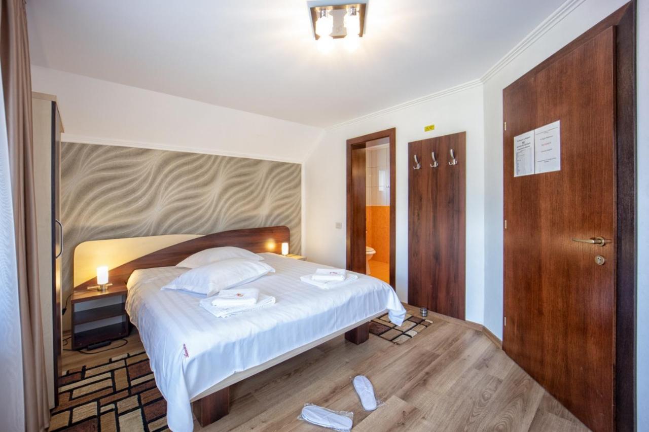 Amedeia Hotel Bran  Exterior photo